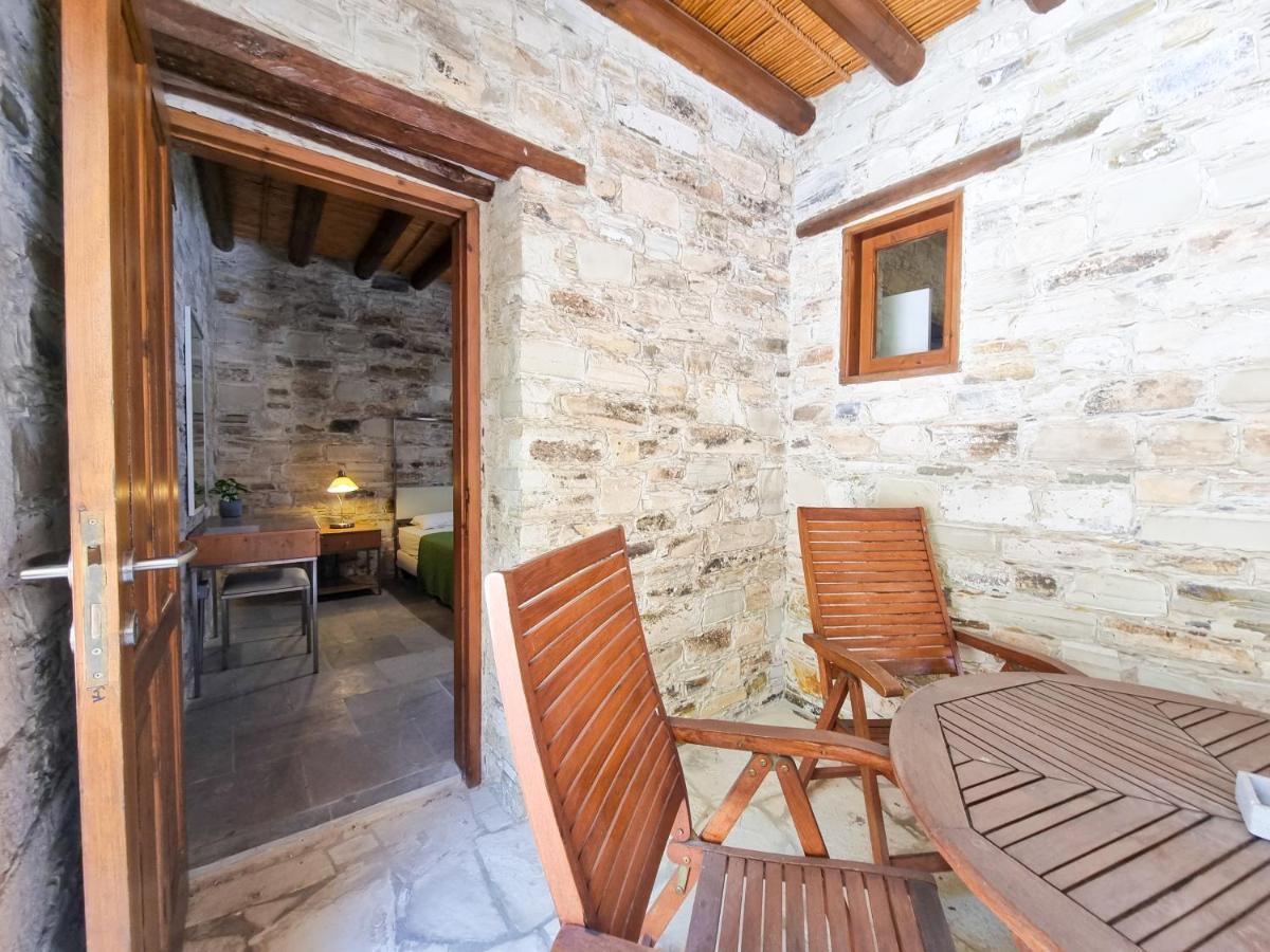 Skarinou'S Landhouse Poolside Heaven Apartment Exterior foto